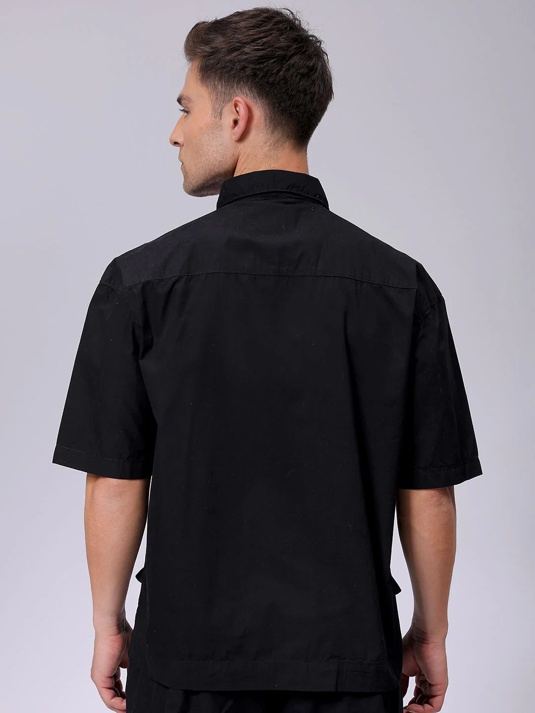 The Indian Garage Co Men Spread Collar Solid Cotton Relaxed Fit Casual Shirt - Image 4
