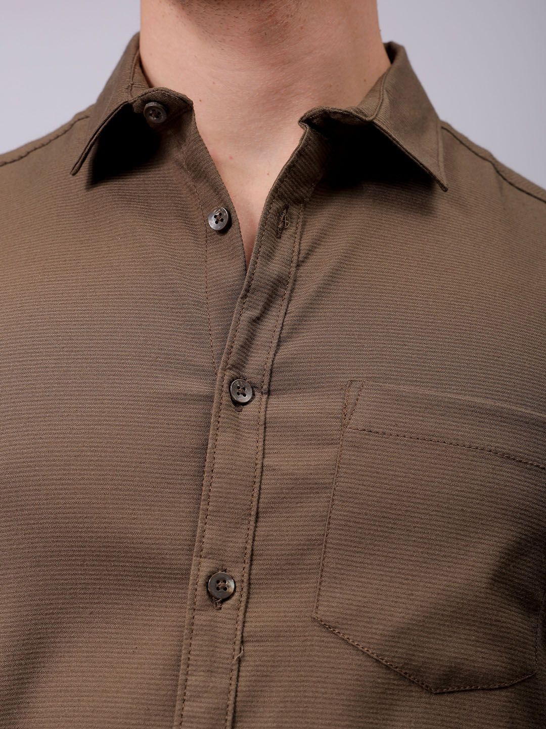 The Indian Garage Co Men Spread Collar Solid Slim Fit Casual Shirt - Image 3