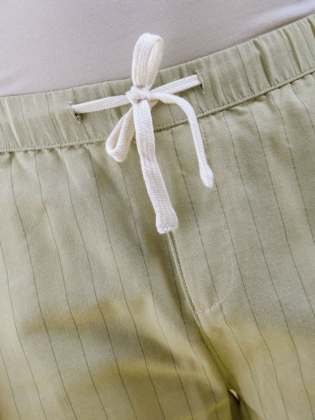 The Indian Garage Co Men Striped Relaxed Fit Mid-Rise Shorts - Image 4