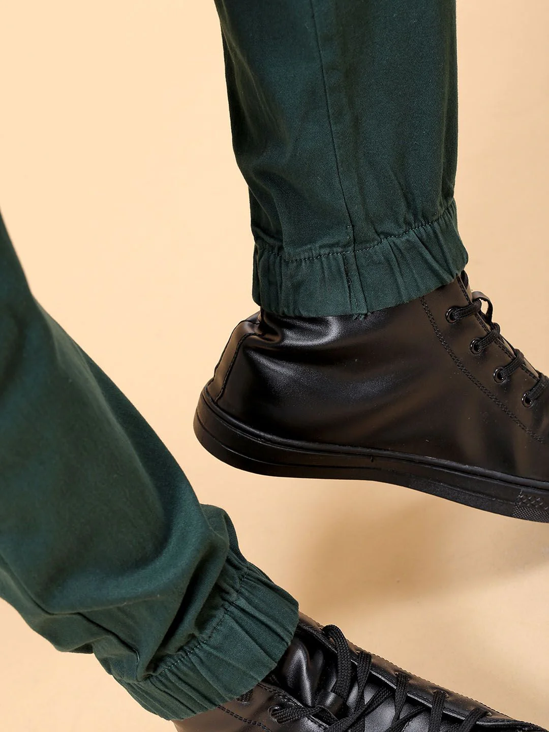 The Indian Garage Co Men Teal Blue Slim Fit Cargos Trousers - Image 7