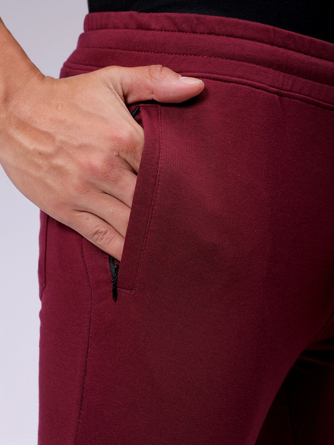 The Indian Garage Co Men Typography Mid Rise Joggers - Image 6