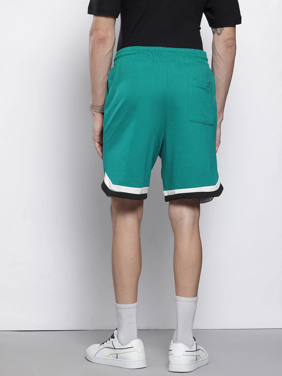 The Indian Garage Co Men Varsity Print Loose Fit Shorts - Image 5