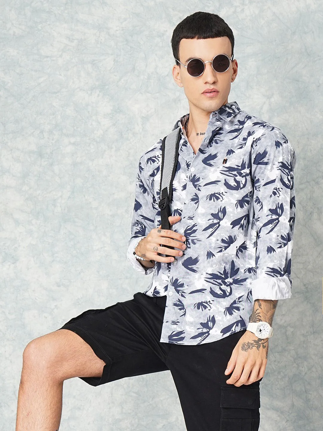 The Indian Garage Co Men White & Navy Blue Slim Fit Printed Casual Shirt - Image 6