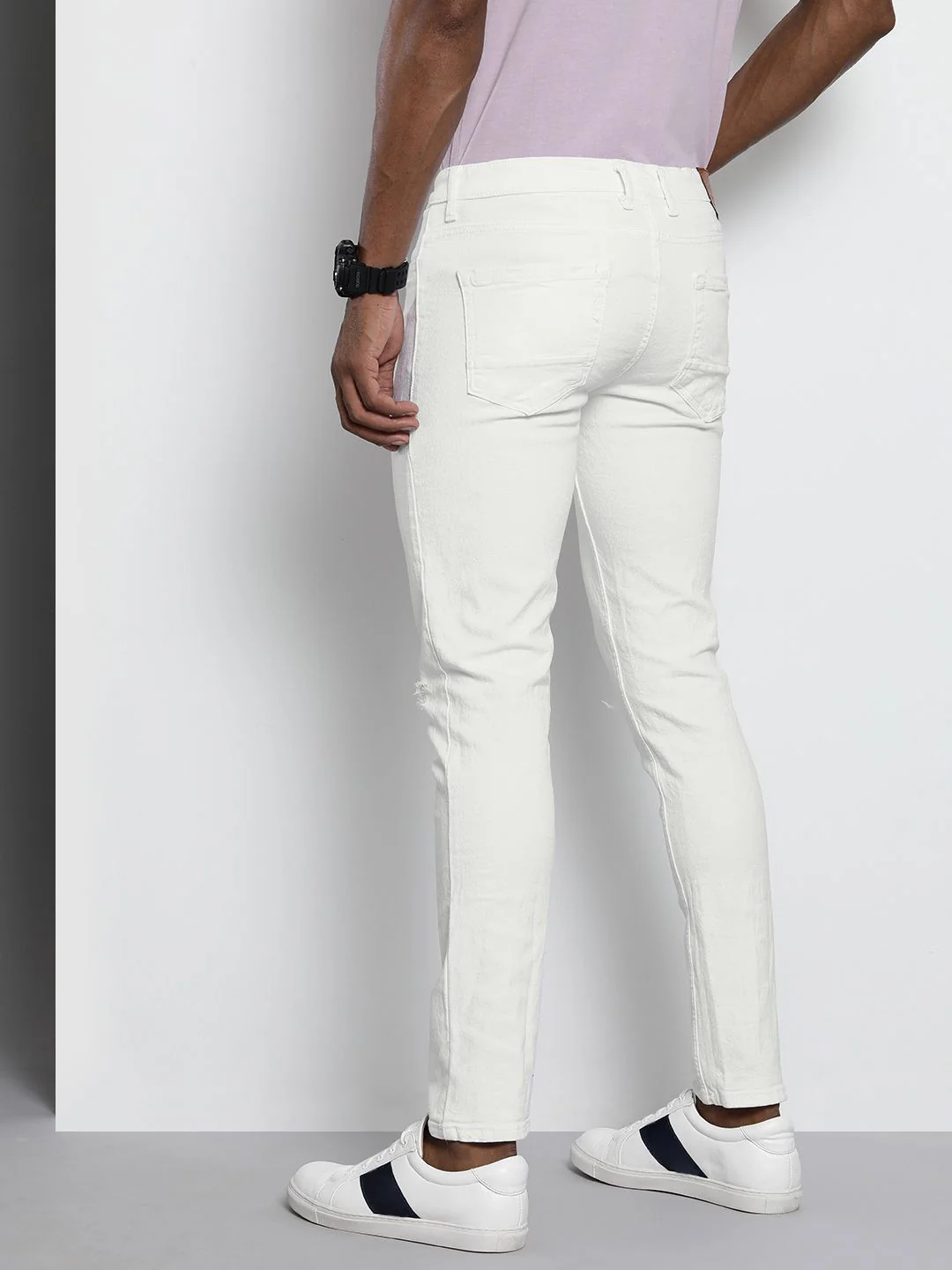 The Indian Garage Co Men White Slim Fit Jeans - Image 3