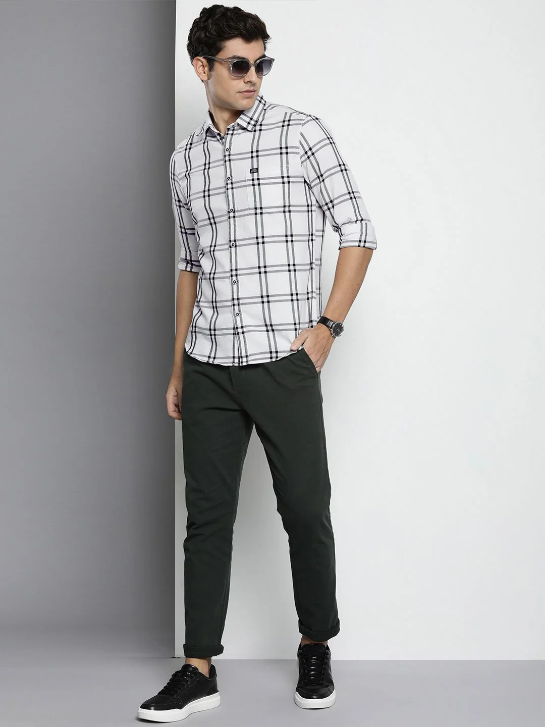 The Indian Garage Co Men Windowpane Checked Casual Shirt - Image 6