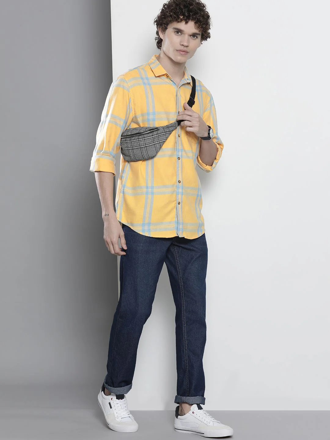 The Indian Garage Co Men Yellow & Blue Checked Pure Cotton Casual Shirt - Image 6