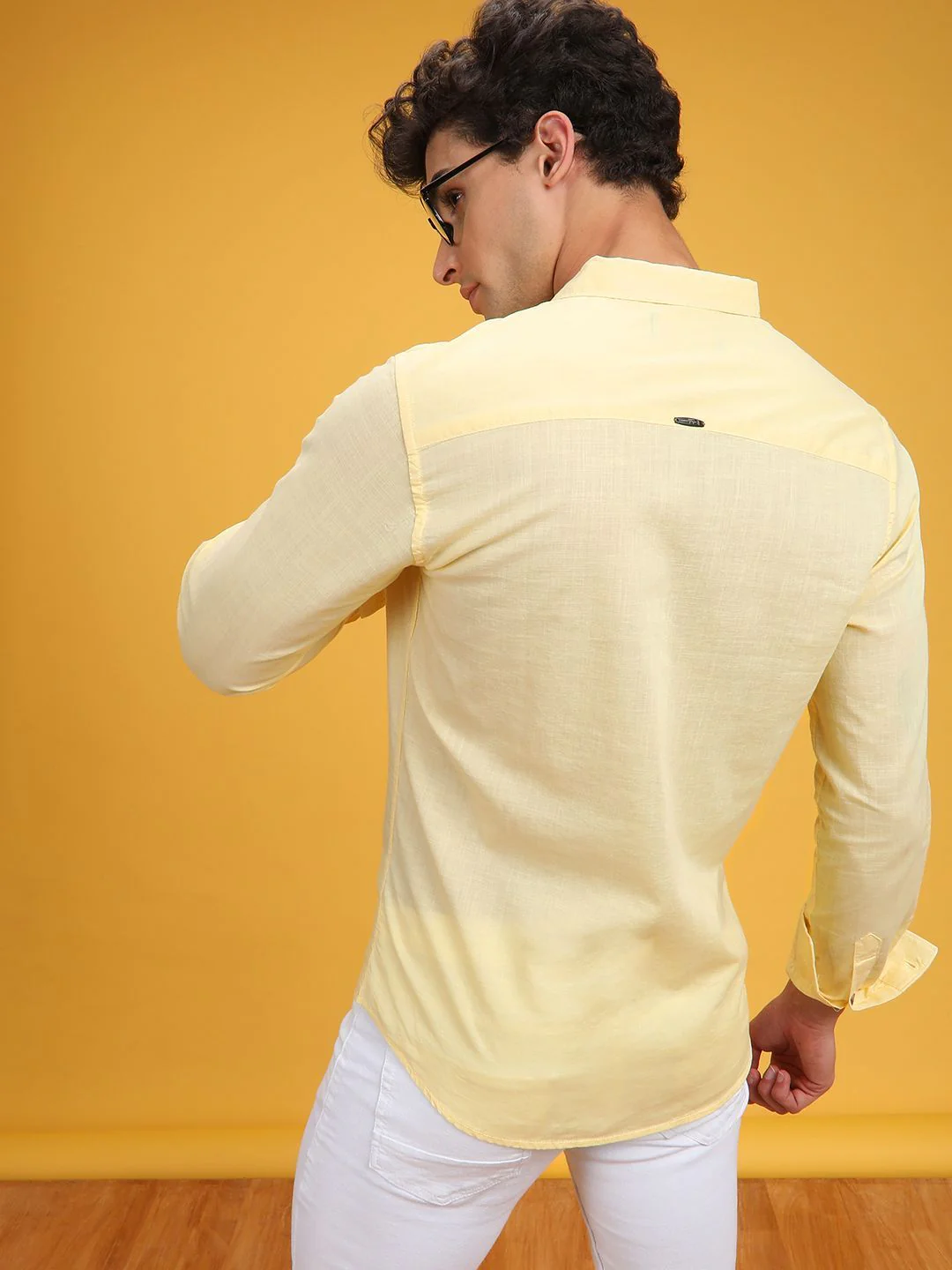 The Indian Garage Co Men Yellow Slim Fit Solid Pure Cotton Casual Shirt - Image 4