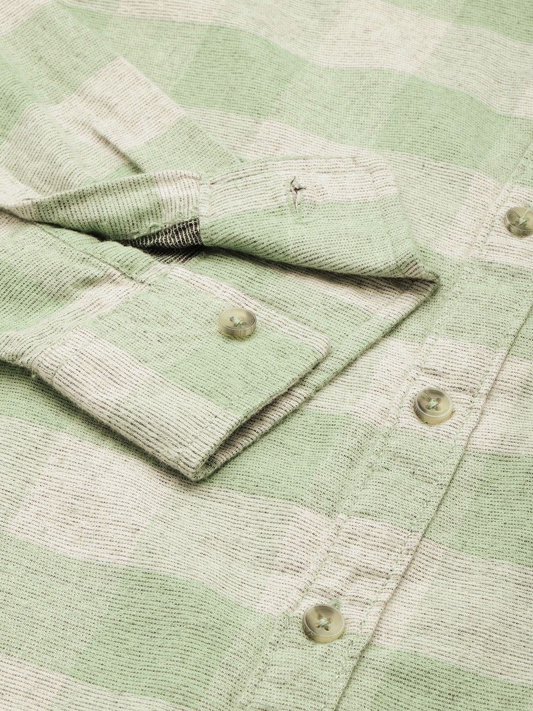 The Indian Garage Co Pure Cotton Slim Fit Buffalo Checks Casual Shirt - Image 3