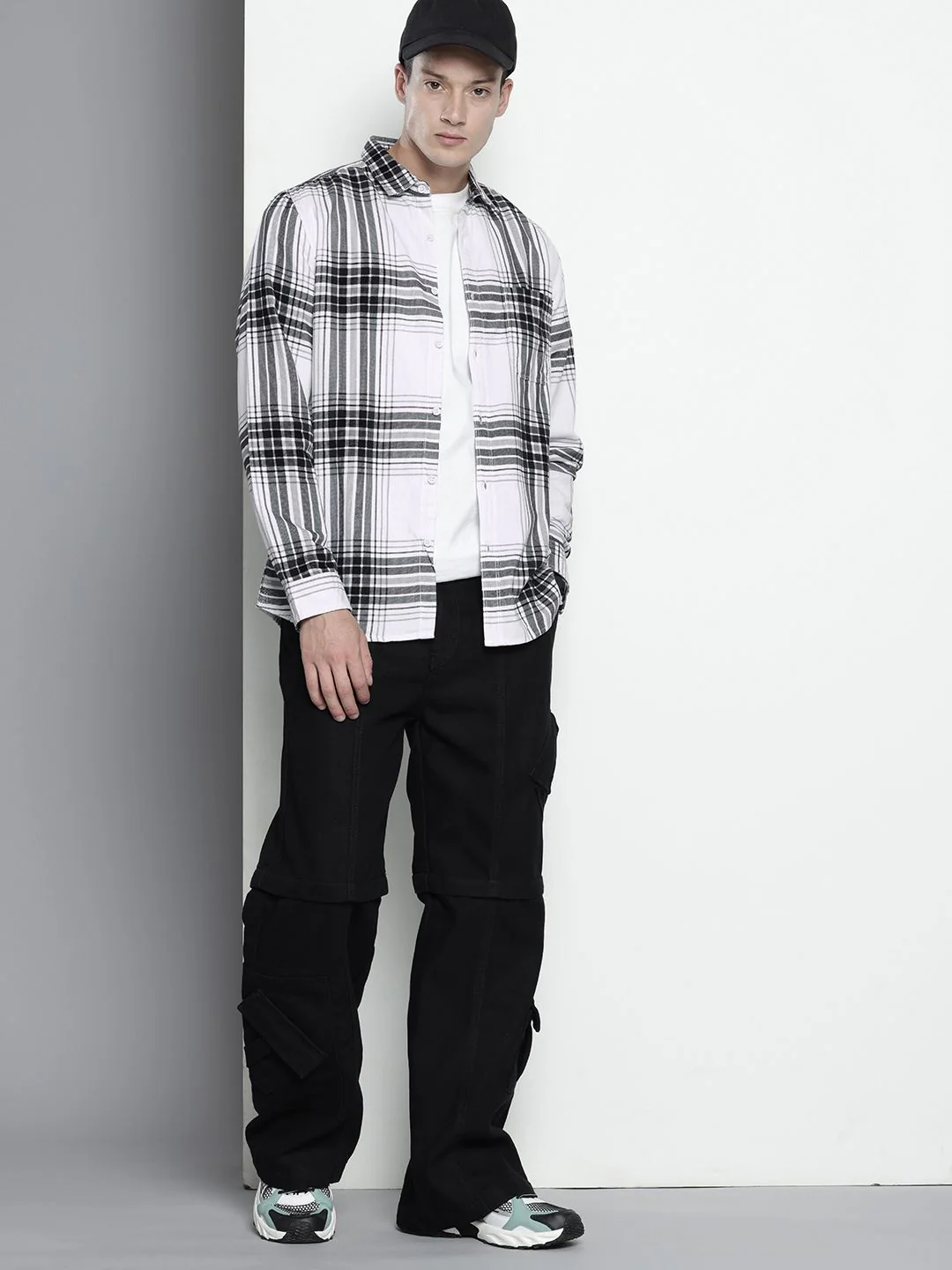 The Indian Garage Co Pure Cotton Tartan Checks Corduroy Casual Shirt - Image 6