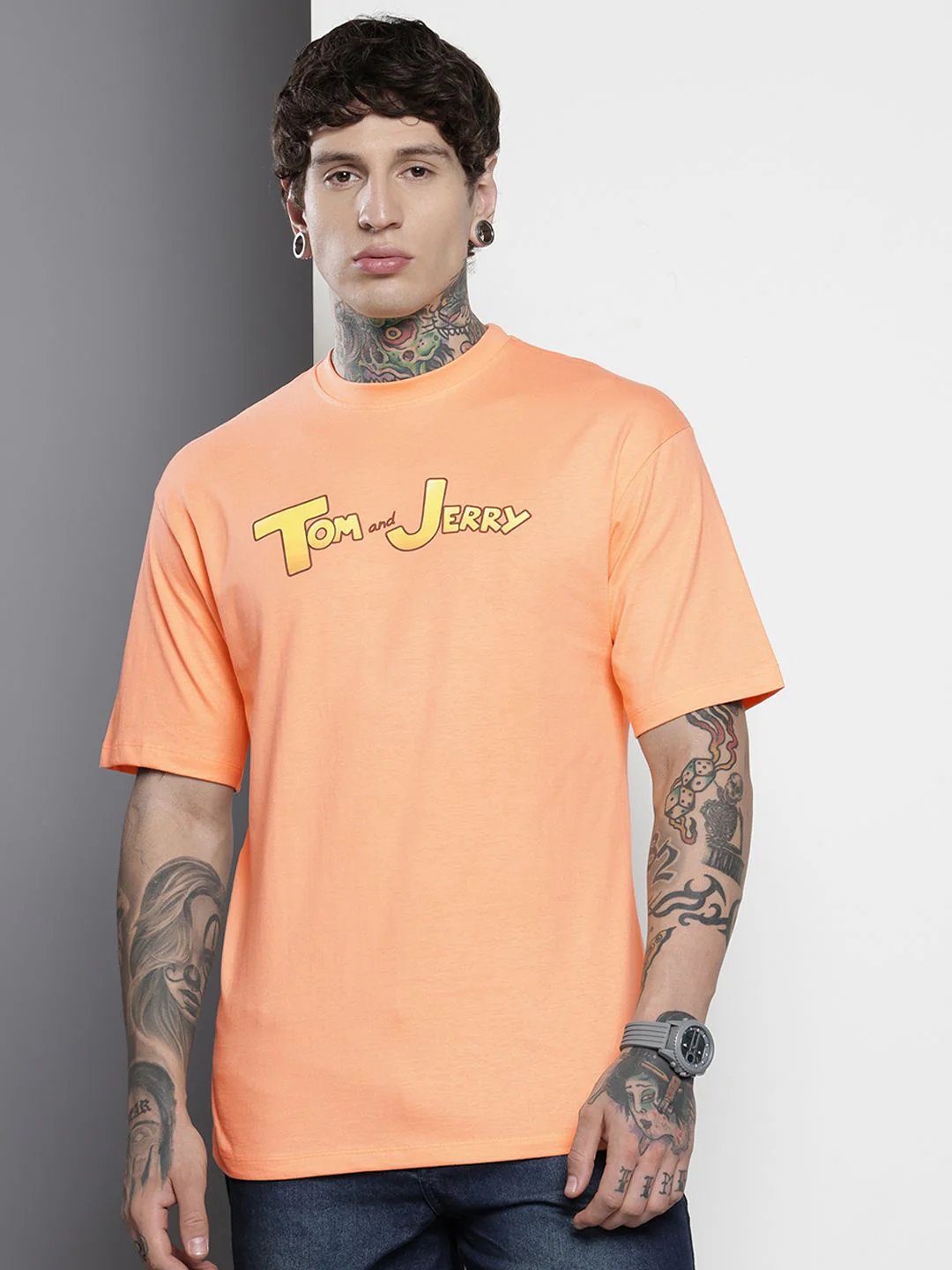 The Indian Garage Co Pure Cotton Tom & Jerry Printed Drop-Shoulder Sleeves Boxy T-shirt - Image 3