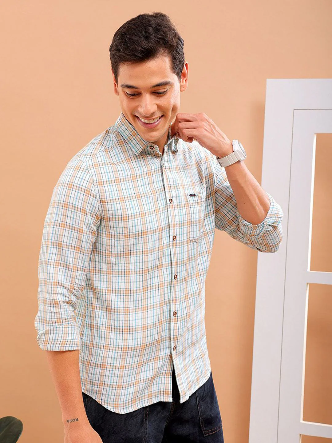 The Indian Garage Co Slim Fit Checked Spread Collar Pure Cotton Casual Shirt - Image 3