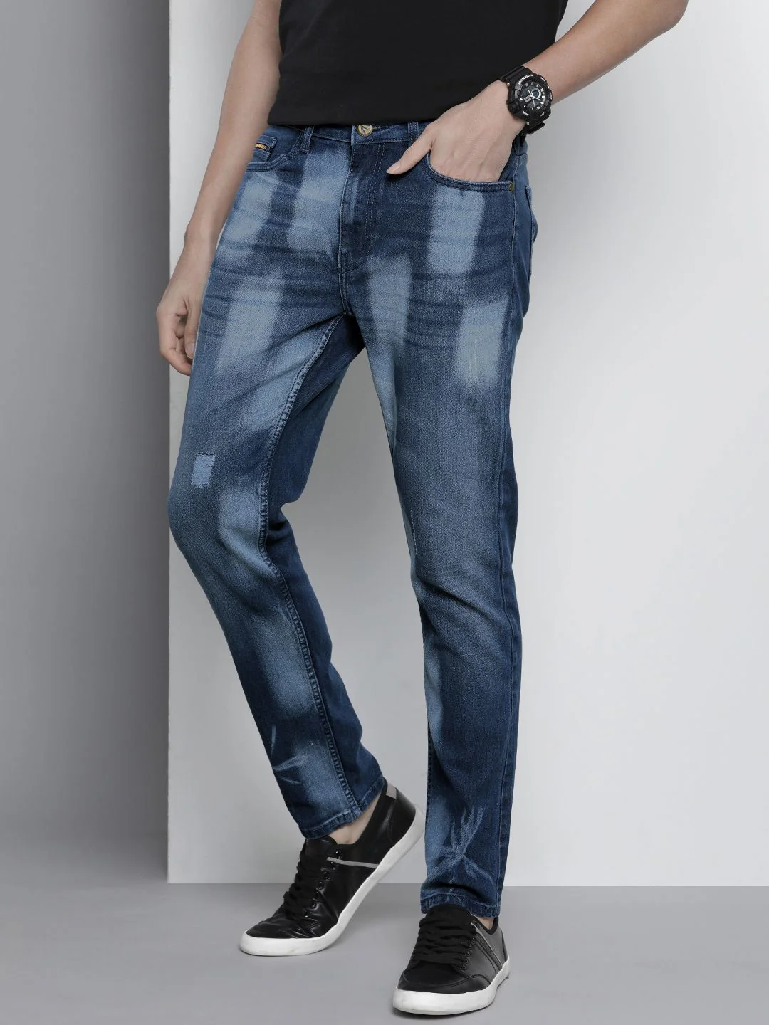 The Indian Garage Co Slim Fit Low Distress Heavy Fade Bleached Stretchable Jeans - Image 2