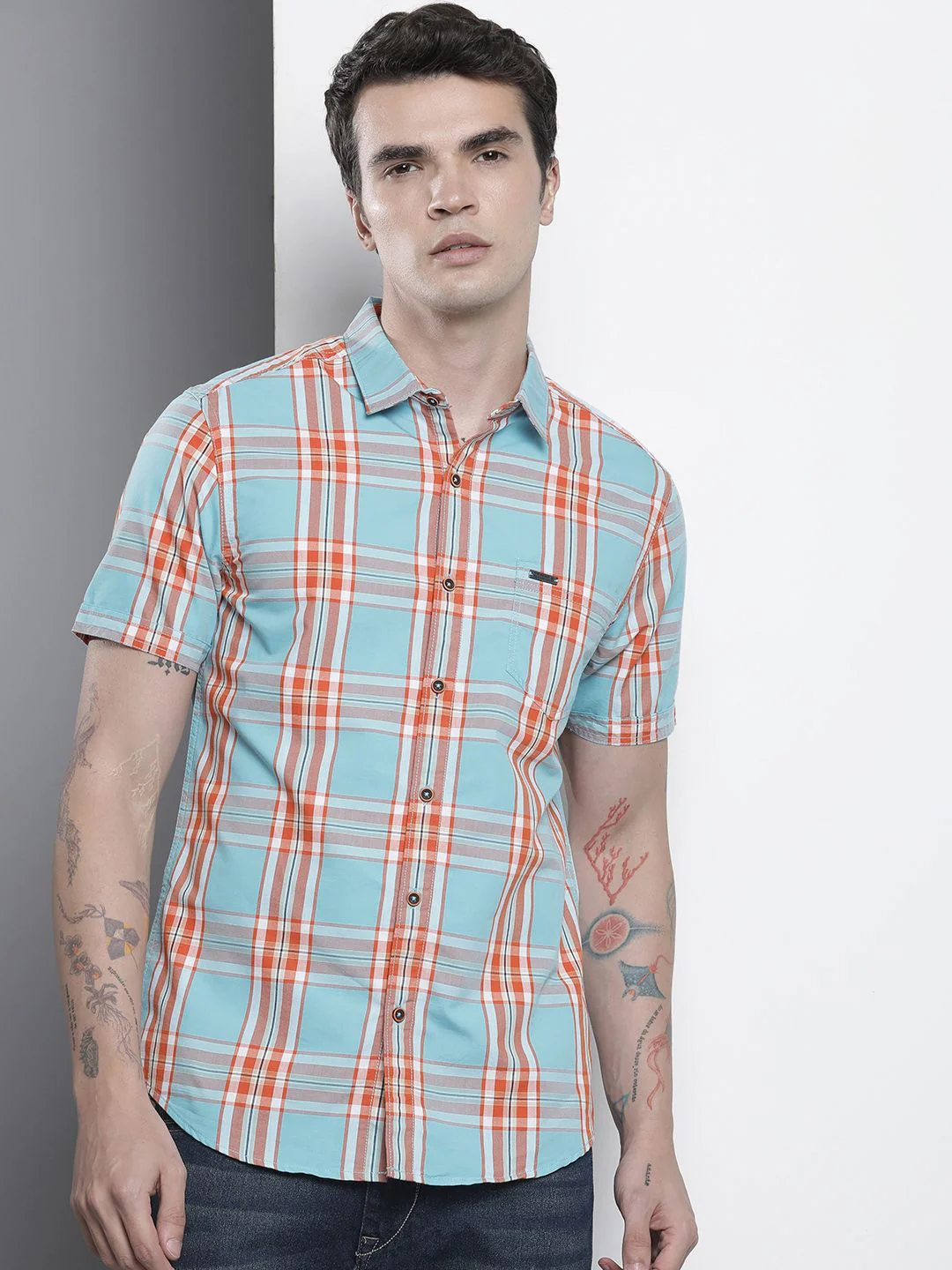 The Indian Garage Co Slim Fit Opaque Checked Casual Shirt