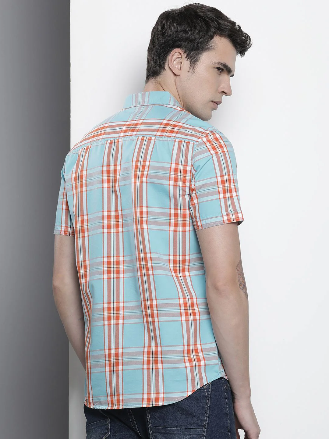 The Indian Garage Co Slim Fit Opaque Checked Casual Shirt - Image 5