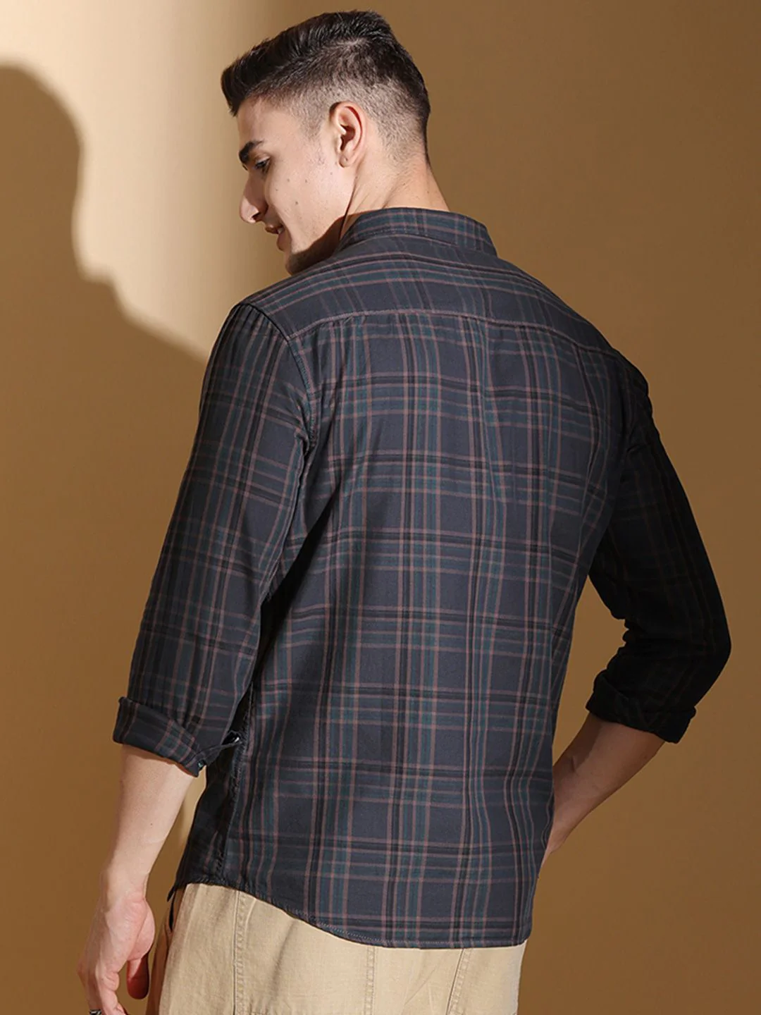 The Indian Garage Co Slim Fit Tartan Checked Twill Pure Cotton Casual Shirt - Image 5