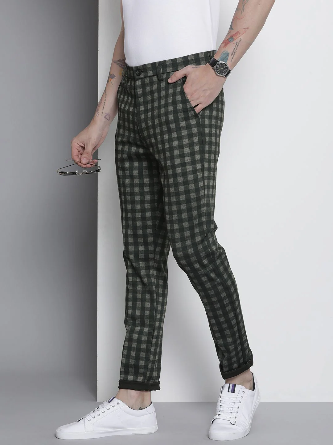 The Indian Garage Co. X Luxe Men Checked Slim Fit Trousers
