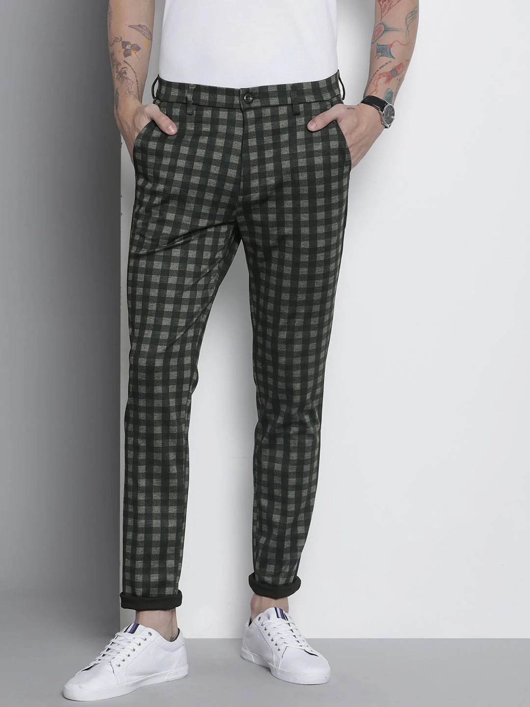 The Indian Garage Co. X Luxe Men Checked Slim Fit Trousers - Image 2