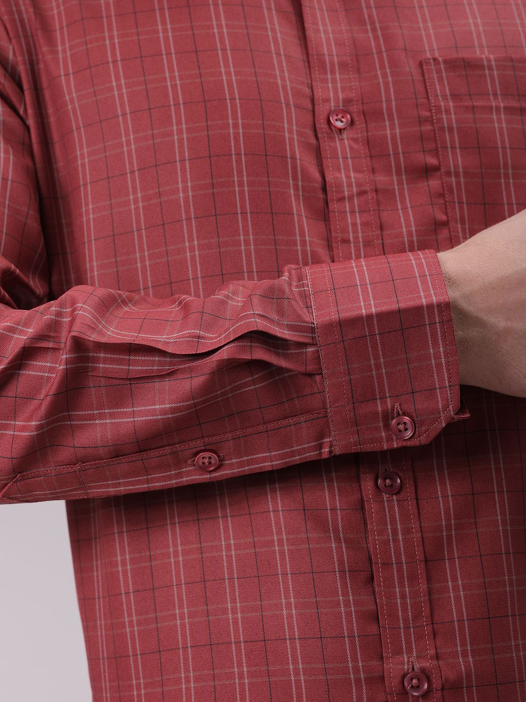 The Indian Garage Co. X Luxe Men Cutaway Collar Checked Slim Fit Formal Shirt - Image 7