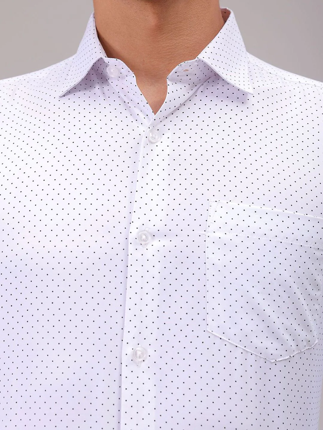 The Indian Garage Co. X Luxe Men Cutaway Collar Micro Ditsy Printed Slim Fit Formal Shirt - Image 3