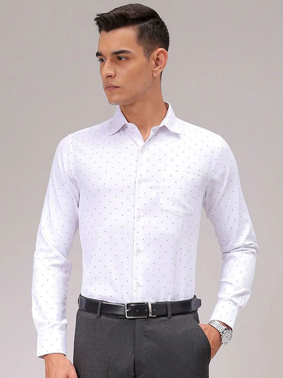 The Indian Garage Co. X Luxe Men Cutaway Collar Micro Ditsy Printed Slim Fit Formal Shirt - Image 2
