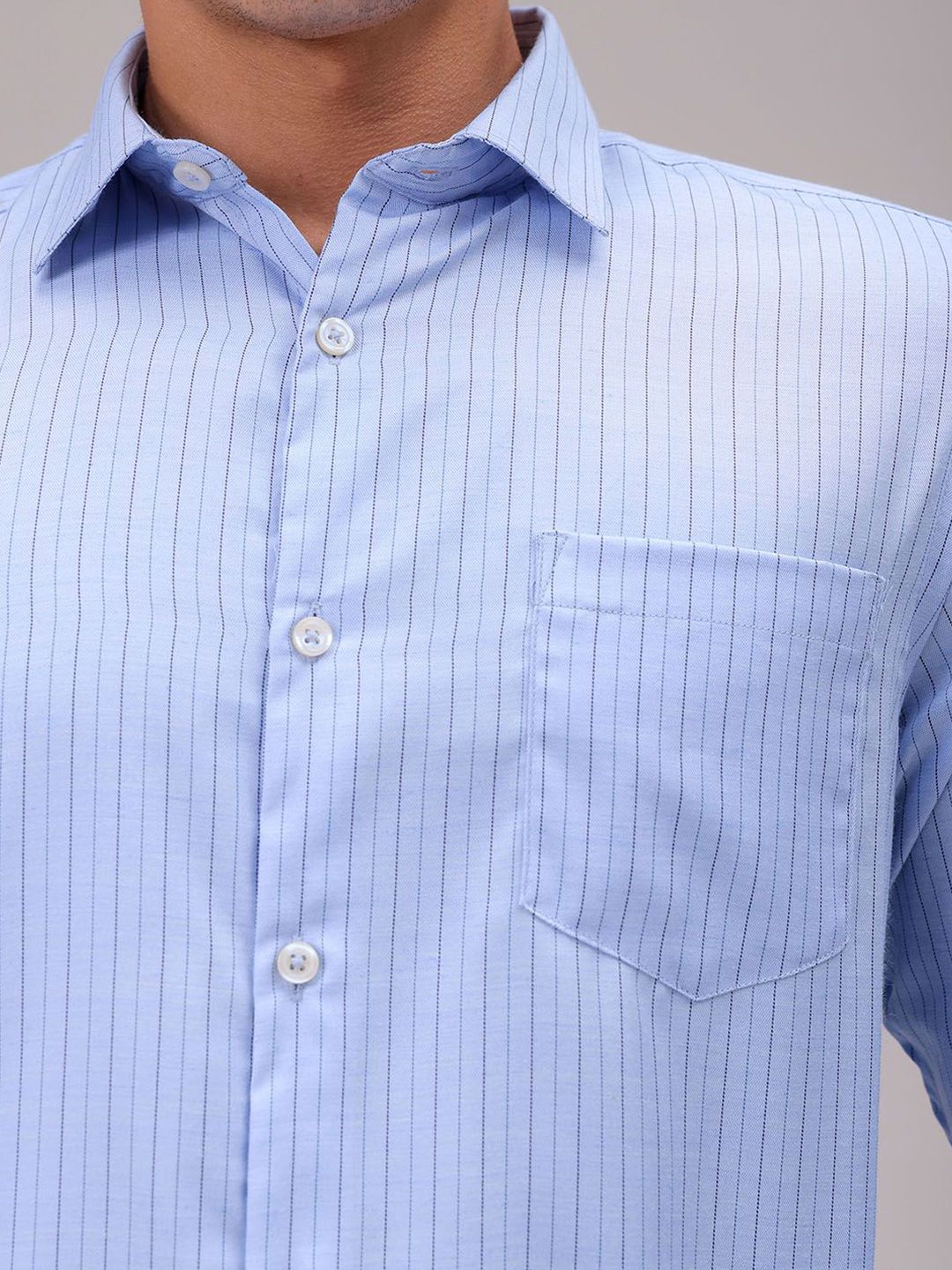 The Indian Garage Co. X Luxe Men Cutaway Collar Pinstripes Striped Slim Fit Formal Shirt - Image 3