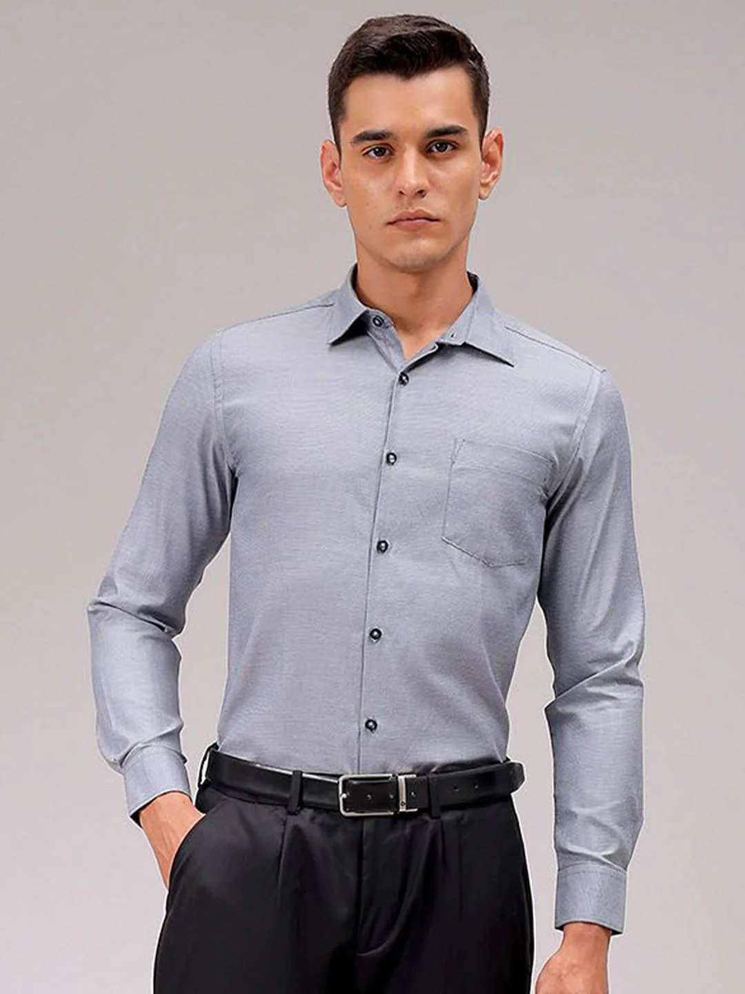 The Indian Garage Co. X Luxe Men Cutaway Collar Solid Slim Fit Formal Shirt - Image 2