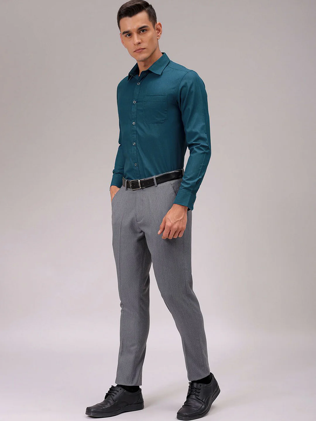 The Indian Garage Co. X Luxe Men Cutaway Collar Solid Slim Fit Formal Shirt - Image 6