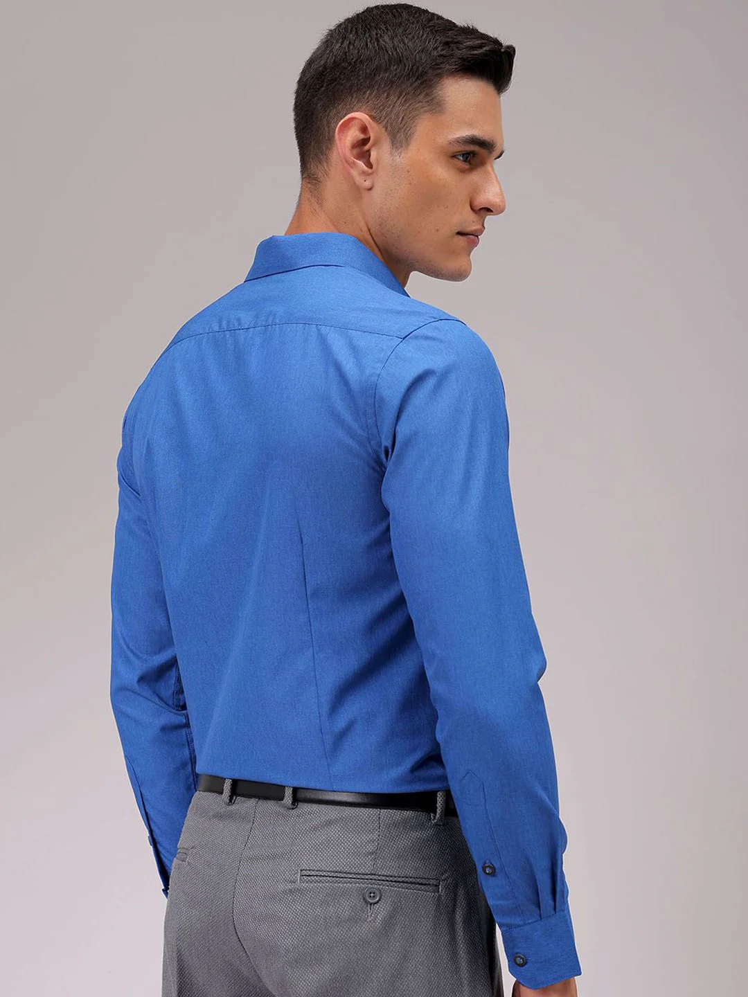 The Indian Garage Co. X Luxe Men Cutaway Collar Solid Slim Fit Formal Shirt - Image 6