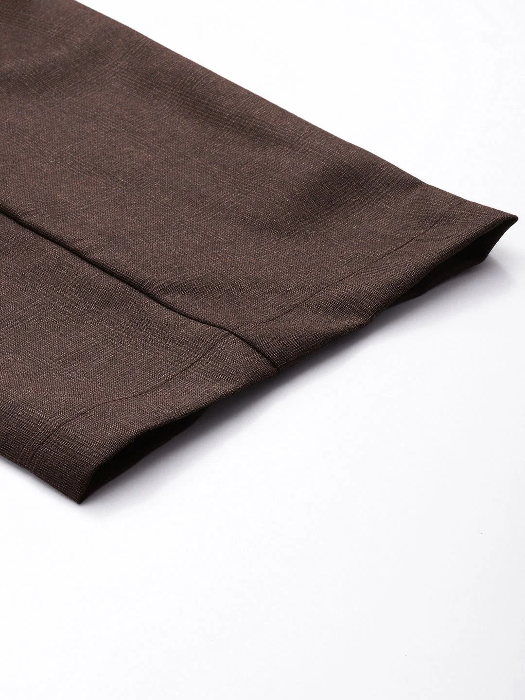 The Indian Garage Co. X Luxe Men Relaxed Straight Fit Textured Pleated Formal Trousers - Image 7