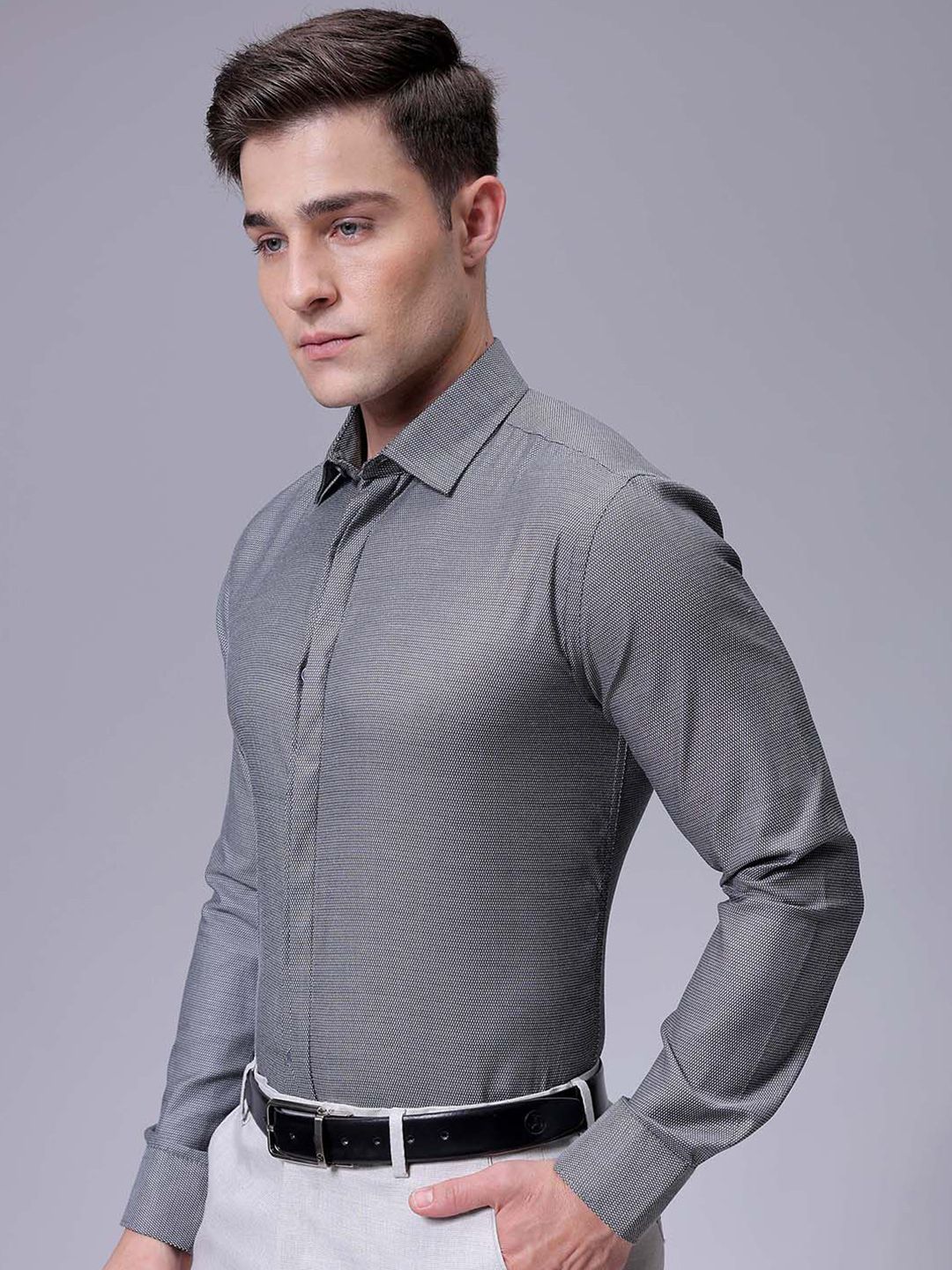 The Indian Garage Co. X Luxe Men Slim Fit Cutaway Collar Textured Formal Shirt - Image 4