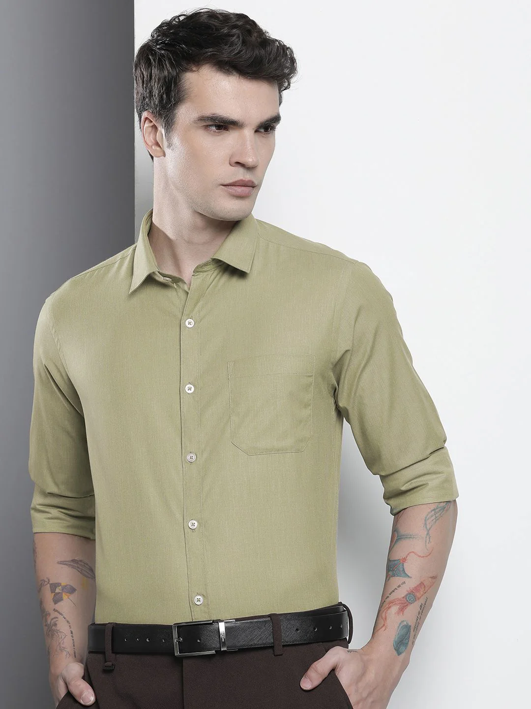 The Indian Garage Co. X Luxe Men Slim Fit Opaque Formal Shirt - Image 5