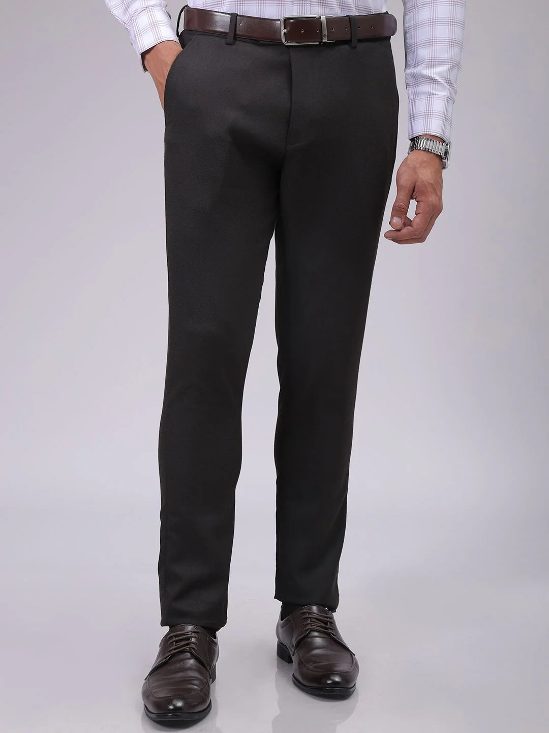 The Indian Garage Co. X Luxe Men Slim Fit Self Design Textured Formal Trousers
