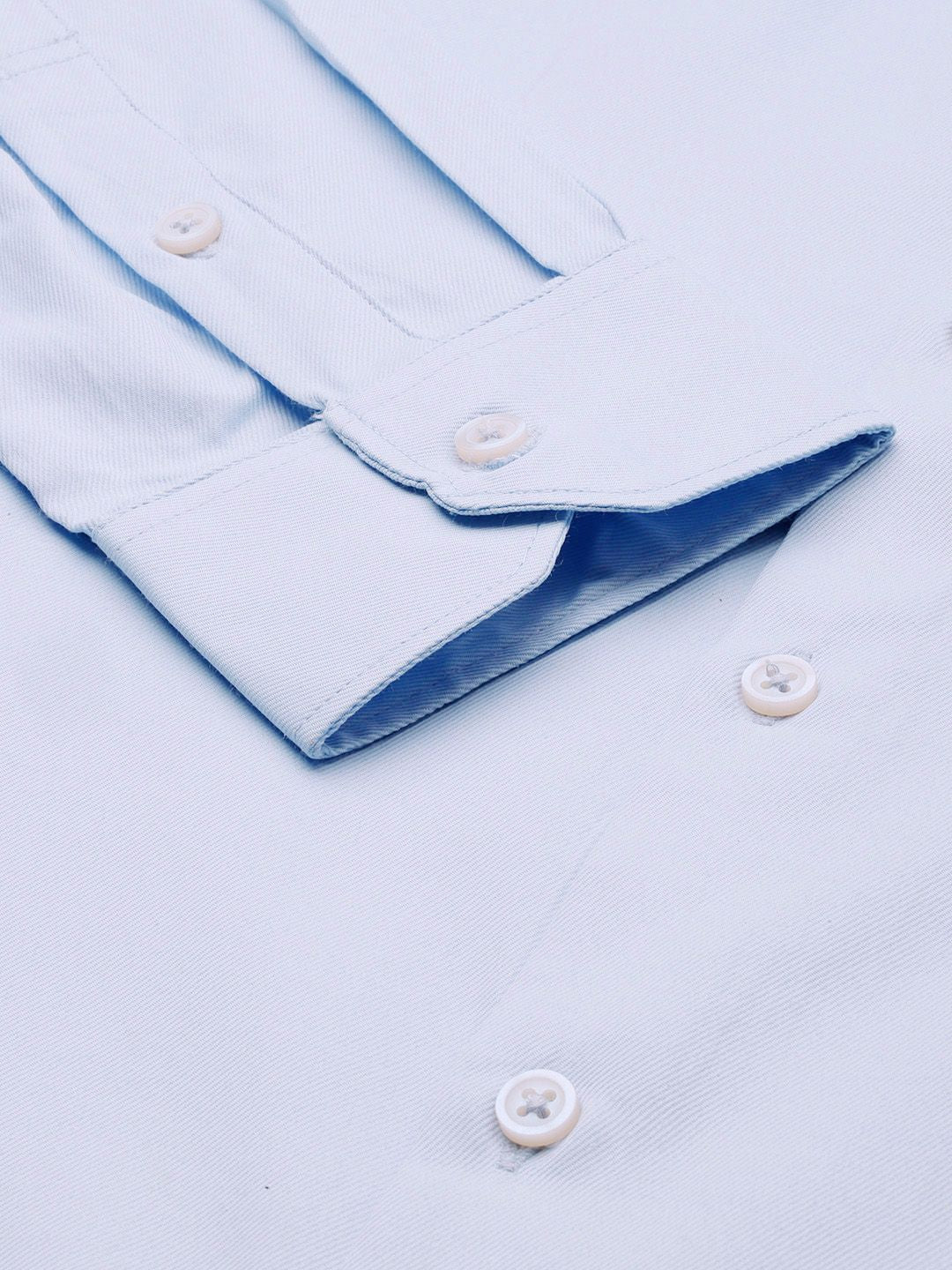 The Indian Garage Co. X Luxe Men Solid Slim Fit Opaque Formal Shirt - Image 3