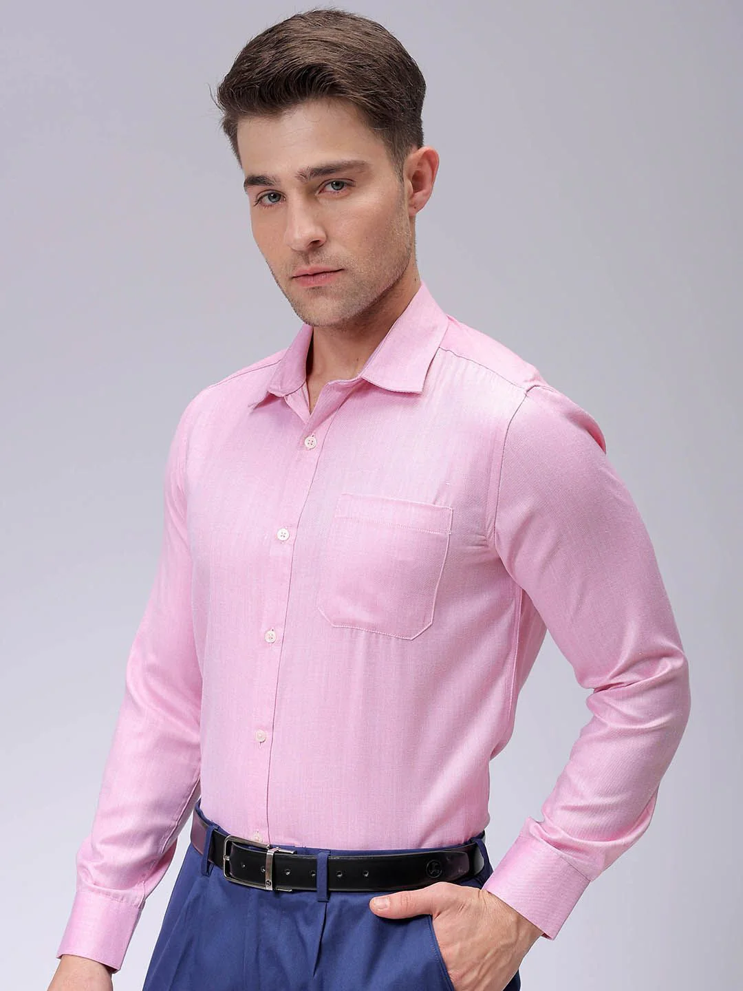 The Indian Garage Co. X Luxe Men Spread Collar Solid Slim Fit Formal Shirt - Image 2