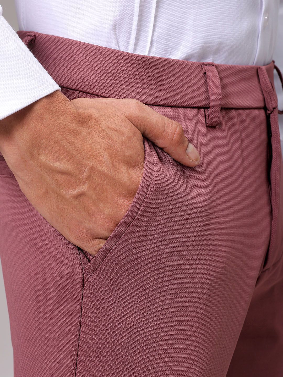 The Indian Garage Co. X Luxe Men Textured Slim Fit Chinos Trousers - Image 7