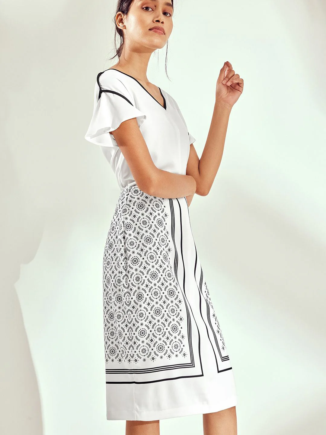 The Label Life Printed Pencil Midi Skirt - Image 3