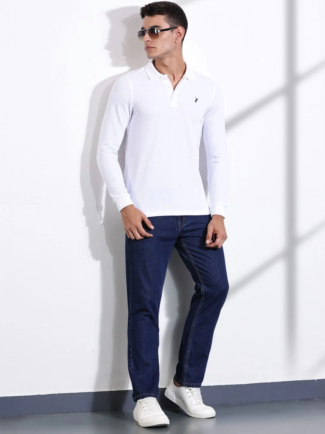Thomas Scott Men Solid Polo Collar T-shirt - Image 4