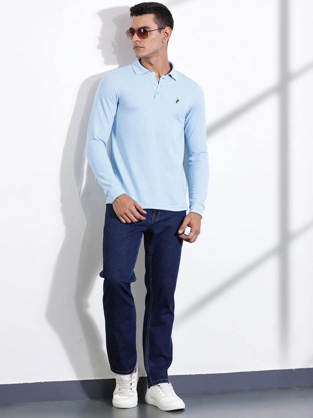 Thomas Scott Men Solid Polo Collar T-shirt - Image 4