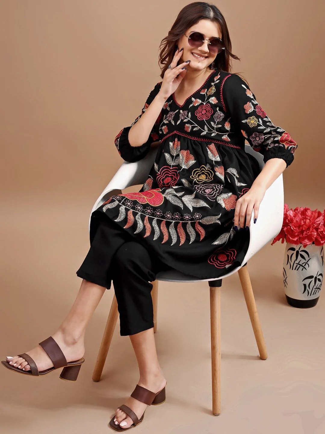 Tikhi Imli Floral Embroidered V-Neck Tunic With Trousers - Image 6