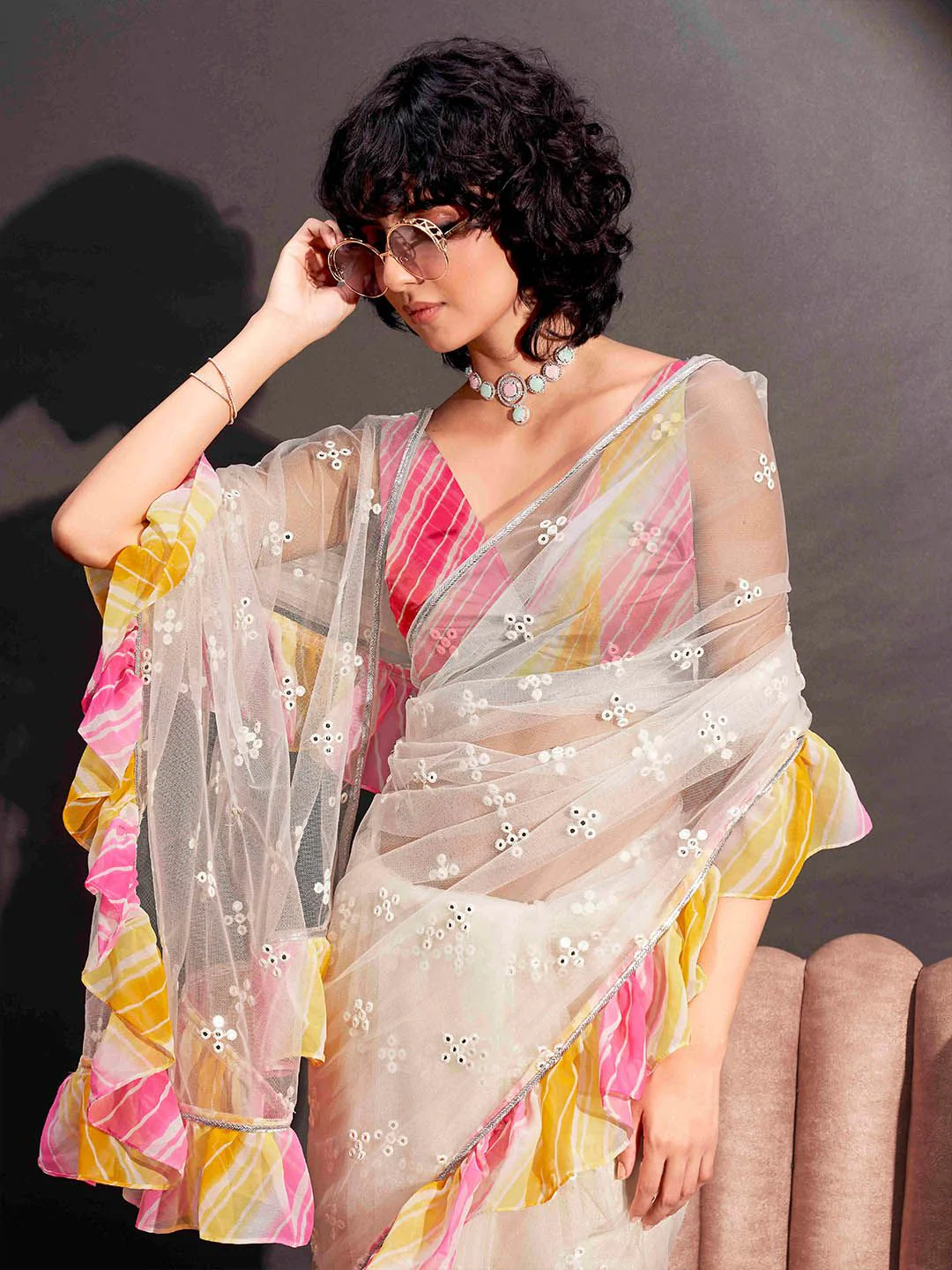 Tikhi Imli Mirror Work Net Saree - Image 4
