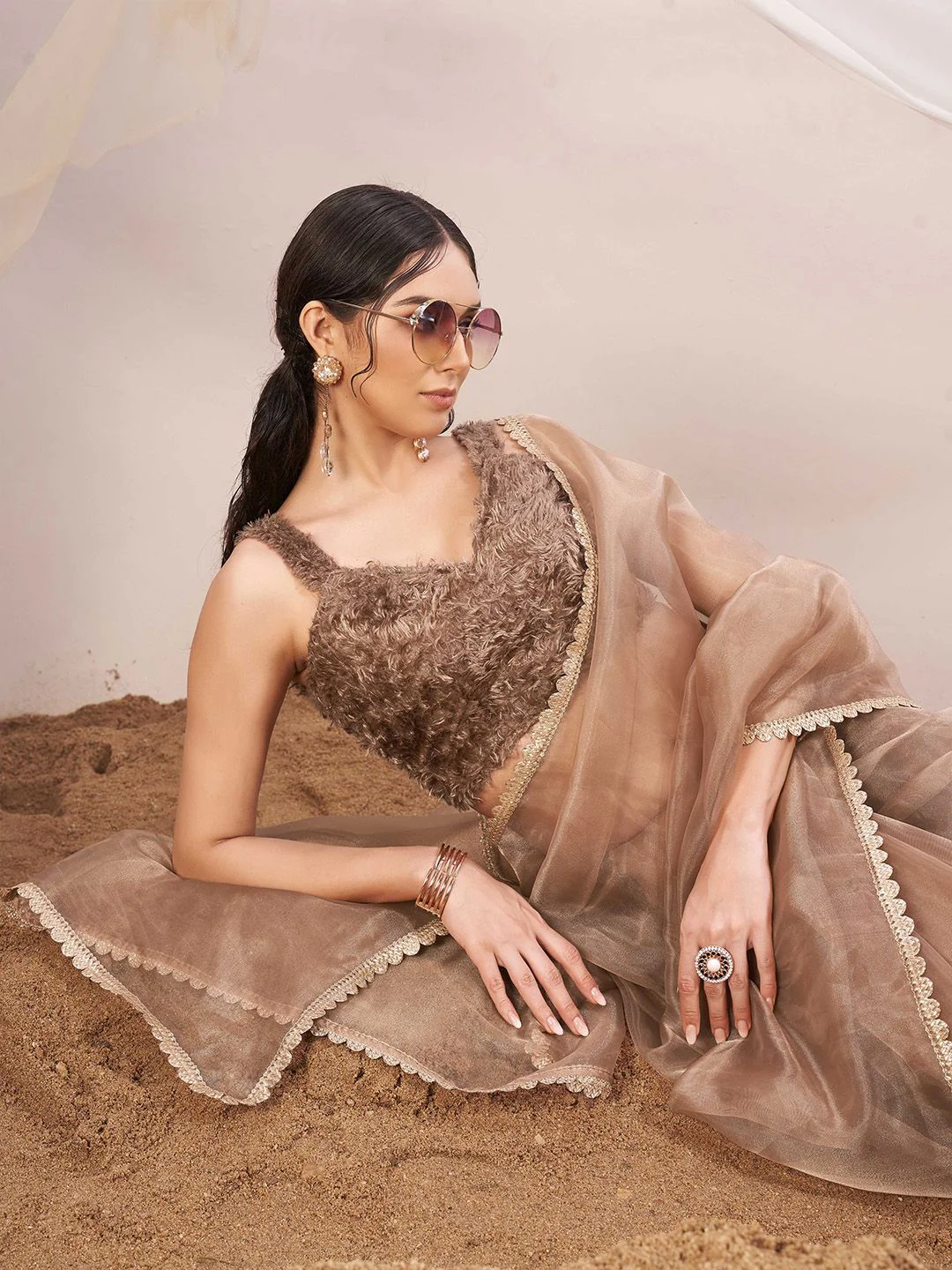 Tikhi Imli Organza Saree - Image 4