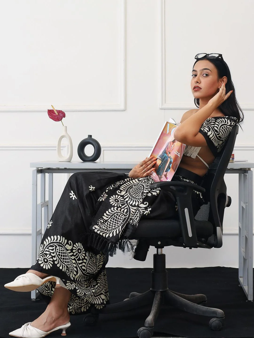 Tikhi Imli Paisley Ready to Wear Saree - Image 6