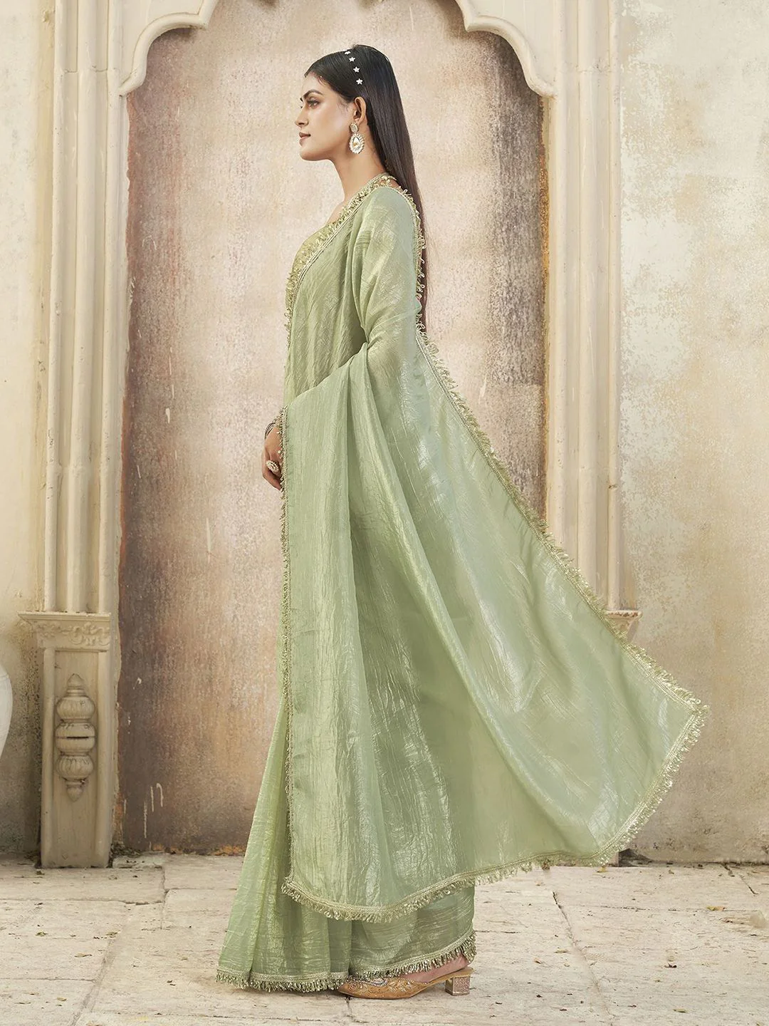 Tikhi Imli Solid Embroidered Saree - Image 2