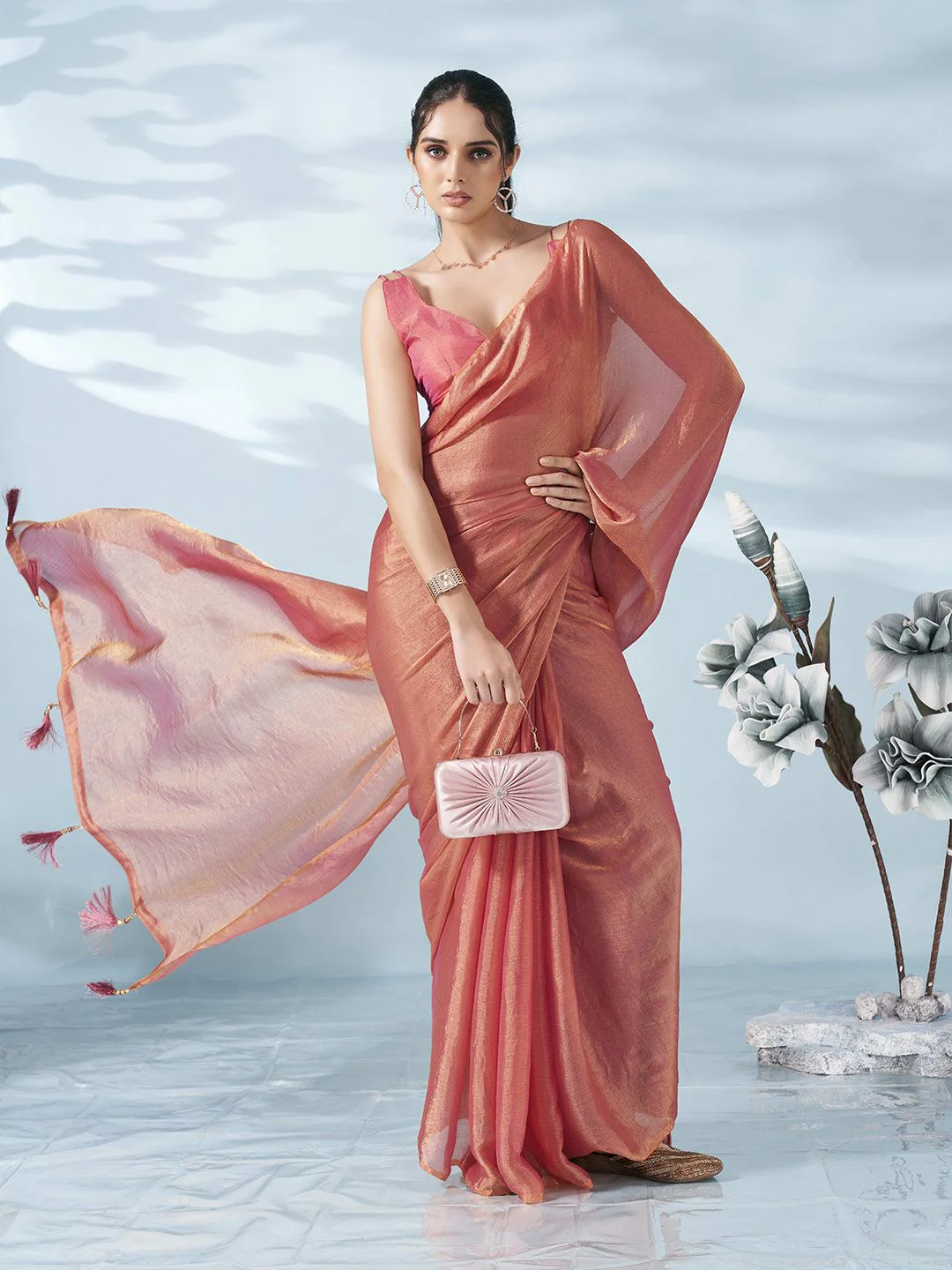 Tikhi Imli Two Tone Poly Chiffon Saree - Image 5