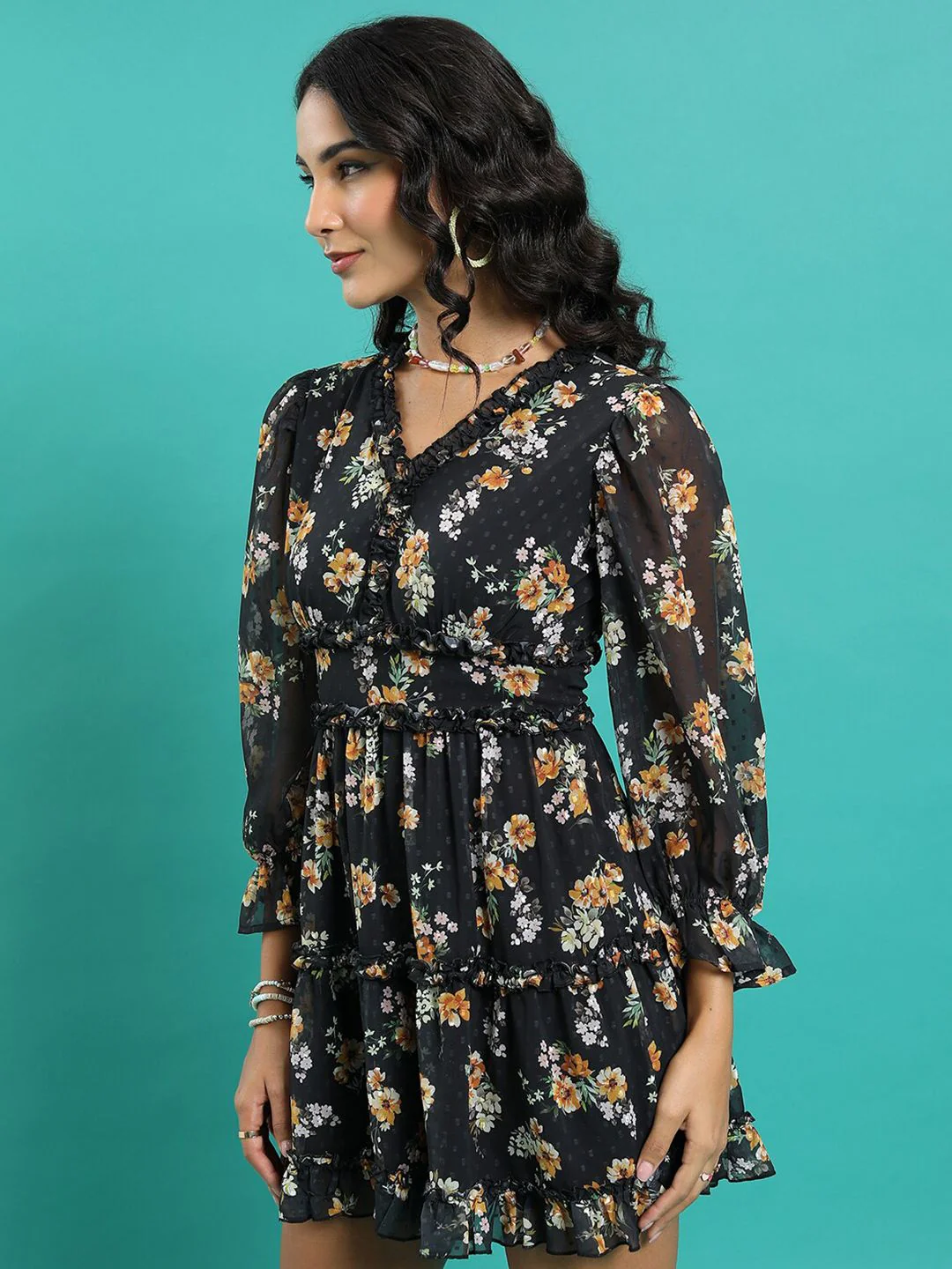 Tokyo Talkies Black Floral Printed Ruffled Detailed V-Neck Puff Sleeve Fit & Flare Dress - Image 5