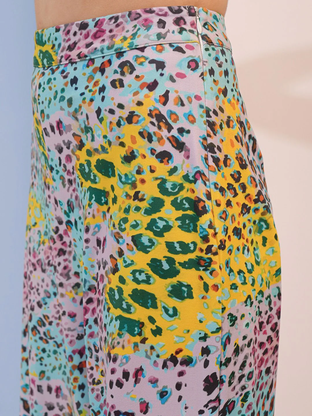 Tokyo Talkies Pink Animal Skin Printed Halter Neck Top And Trouser - Image 3
