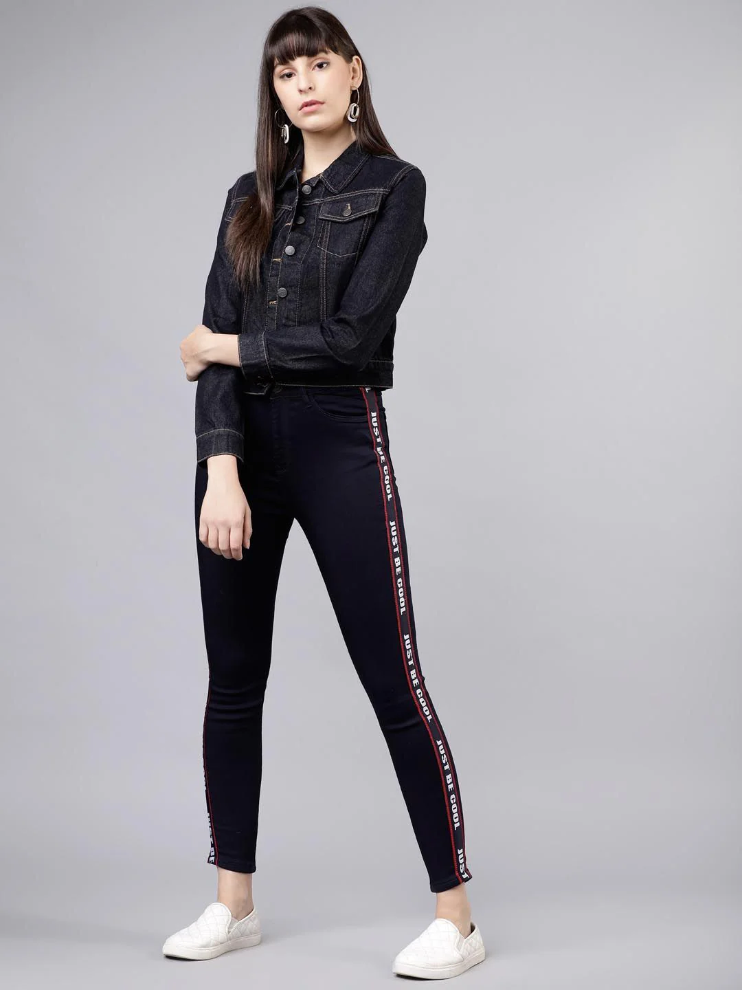 Tokyo Talkies Women Blue Solid Denim Jacket - Image 6