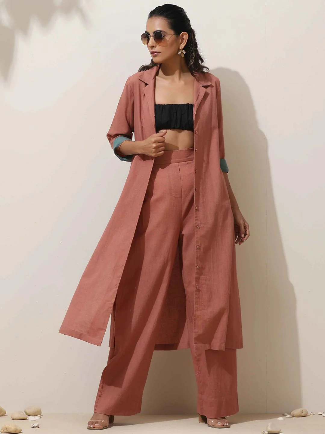 trueBrowns Women Solid Kurta with Palazzo