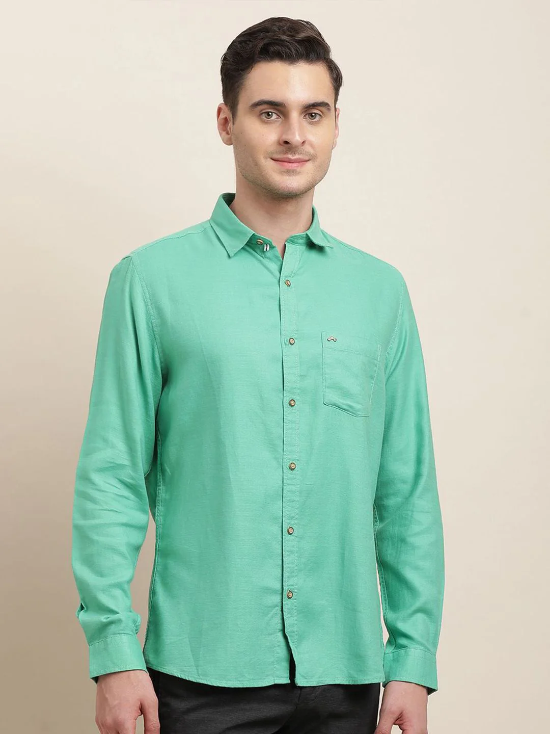 Turtle Men Relaxed Slim Fit Opaque Casual Shirt - Image 3