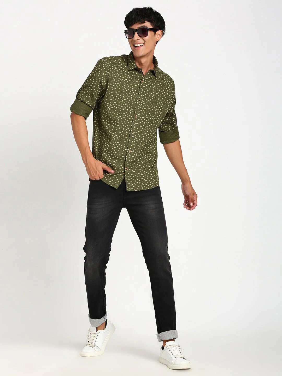 Turtle Relaxed Slim Fit Abstract Printed Casual Pure Cotton Shirt - Image 6